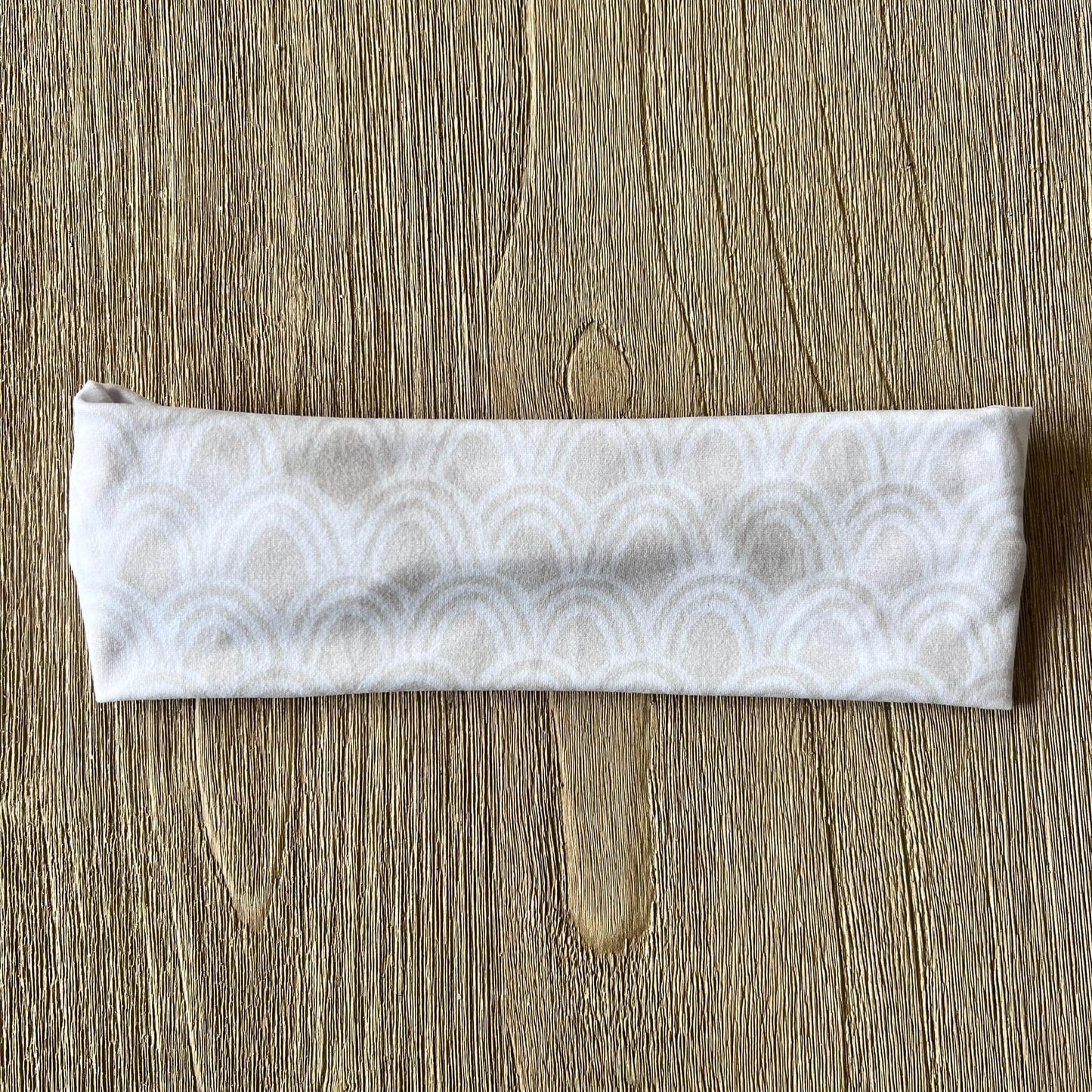 Modern Flat Headband - Oatmeal Scalloped Rainbows