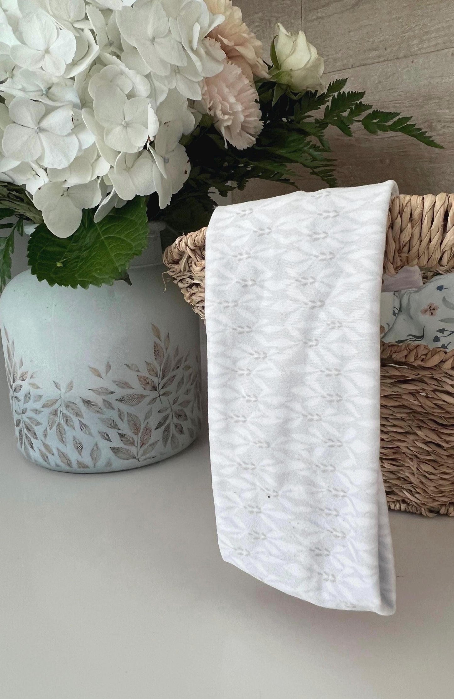 Modern Flat Headband - Leaves With Seeds
