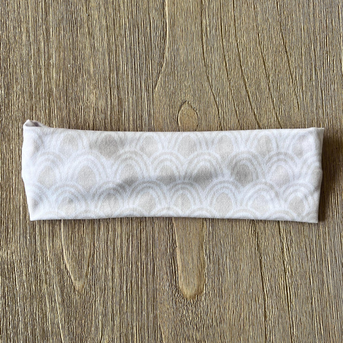 Modern Flat Headband - Oatmeal Scalloped Rainbows