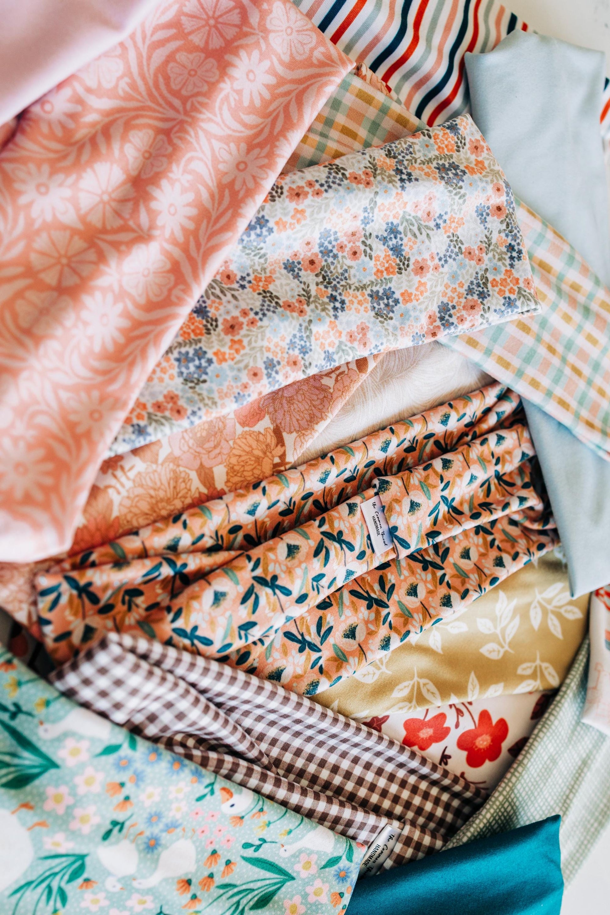 Peachy Floral - Spring Headband Collection 2026, Buttery-Soft, Stretchy Headbands for Women and Girls, Headbands for Nurses and Teachers