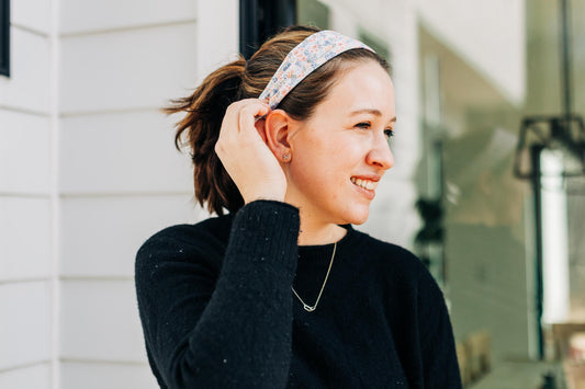 Peachy Floral - Spring Headband Collection 2026, Buttery-Soft, Stretchy Headbands for Women and Girls, Headbands for Nurses and Teachers